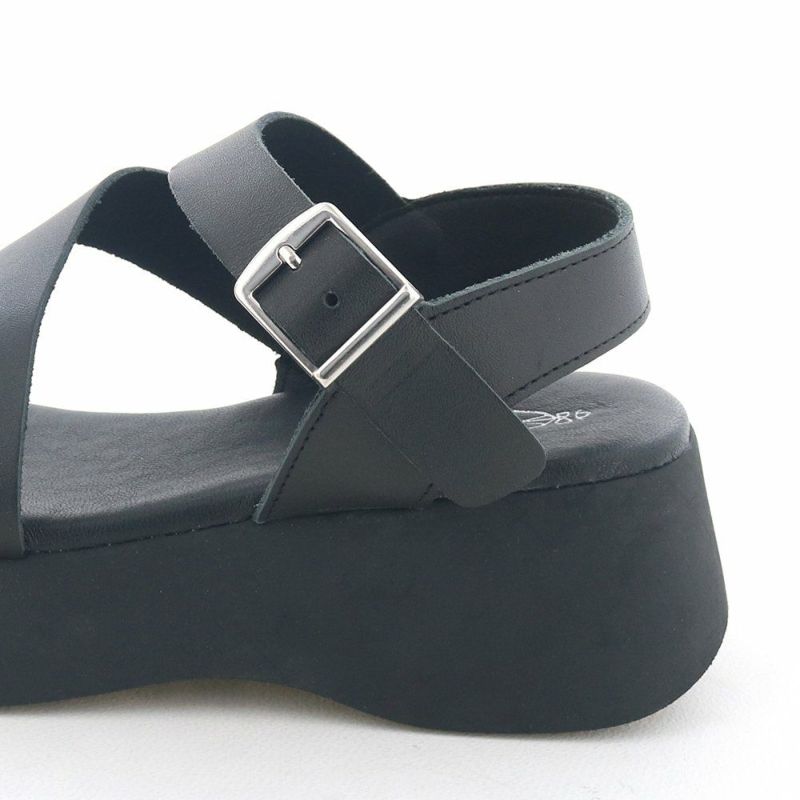 ヒールの高さ：約5.5cm