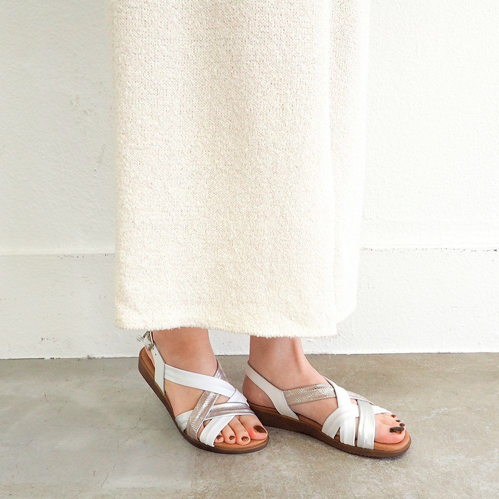 ホワイトコンビ