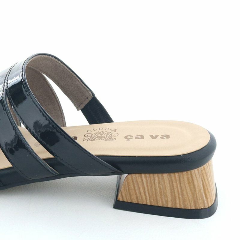 ヒールの高さ：約3.0cm