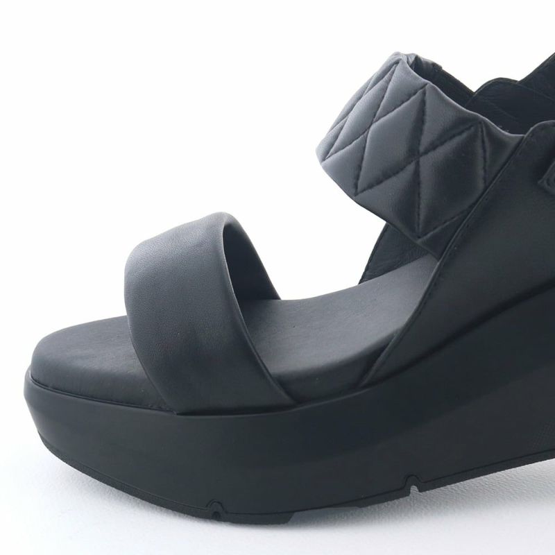 前底の厚さ：約3.5cm