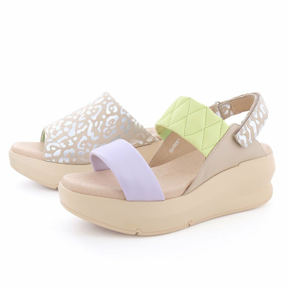 とにかく楽に履きたい！という方にはミュールタイプもおすすめ