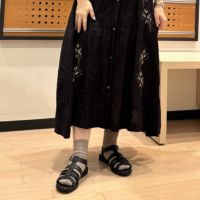 スタッフ着用：ブラック