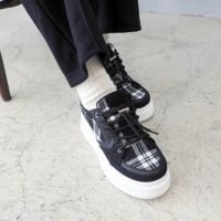 ブラックホワイト