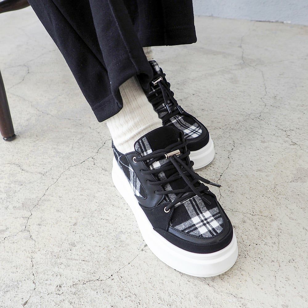 ブラックホワイト