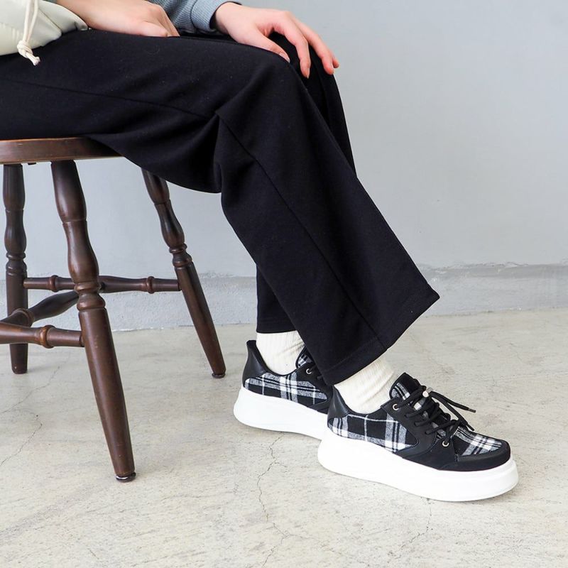 ブラックホワイト