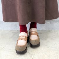 カーキコンビ