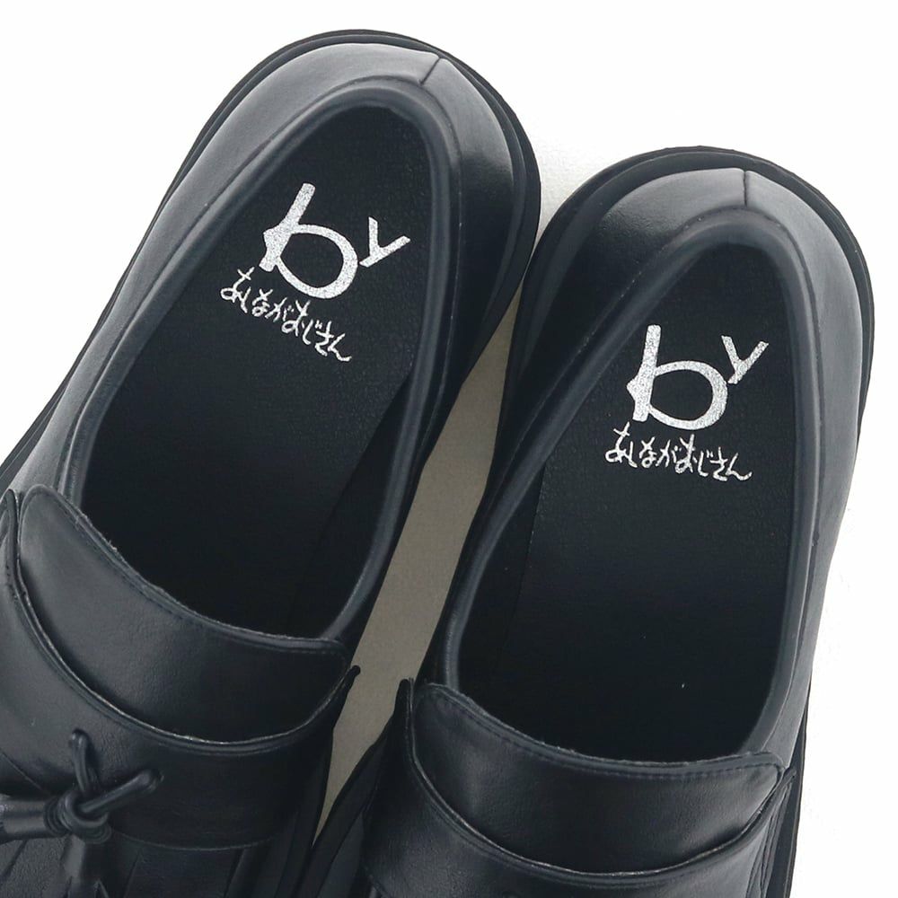 クッションの効いたインソールでふかふかの履き心地