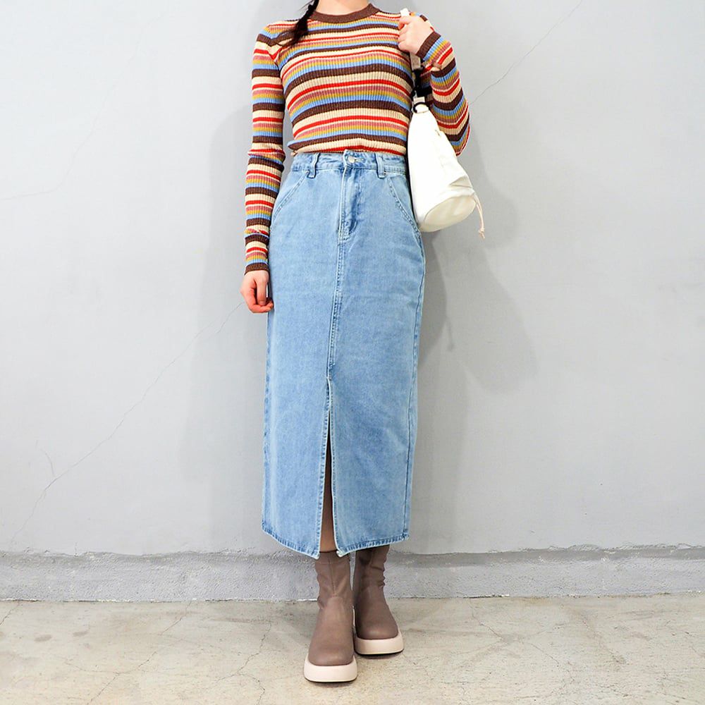 ダークベージュ