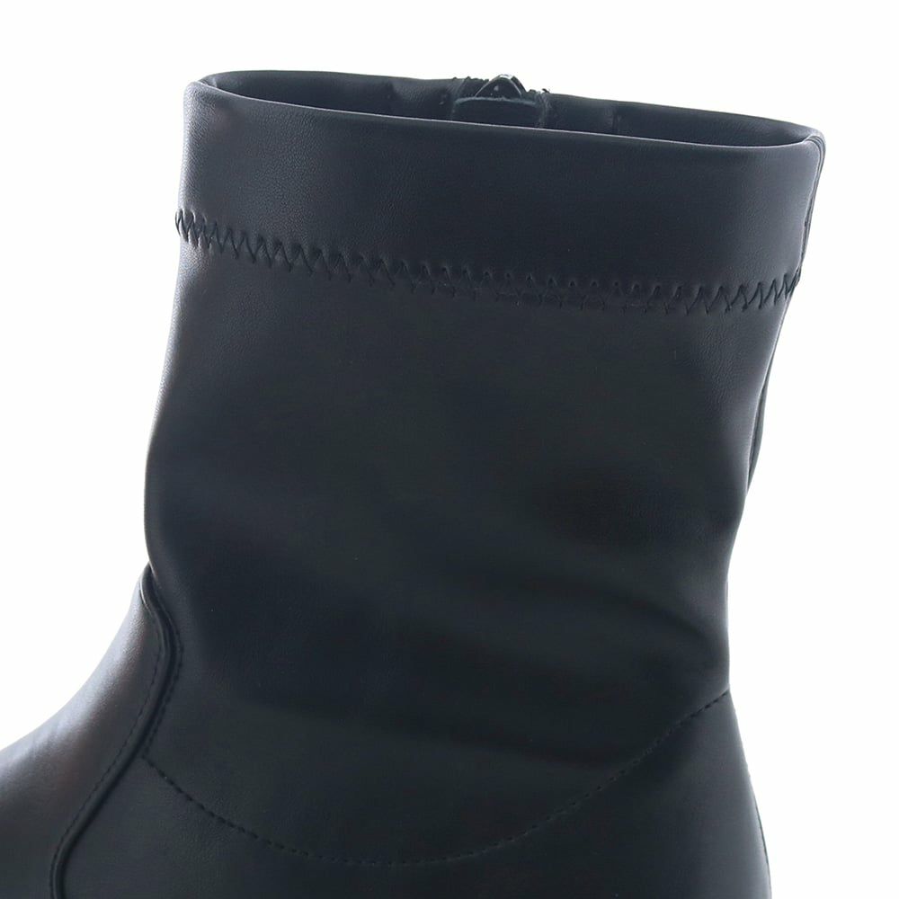 ストレッチ材を使用したやわらかなシャフト