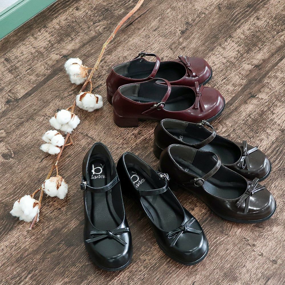 おでこバレエパンプス