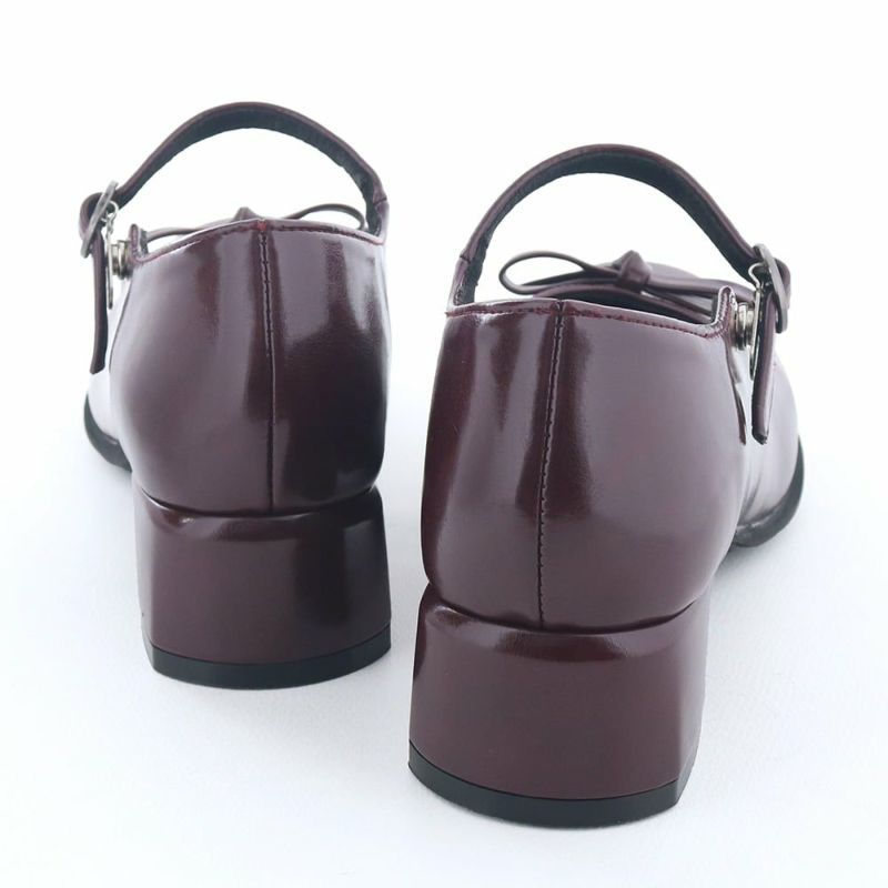 日常使いにちょうどいい4cmで歩行もしやすい