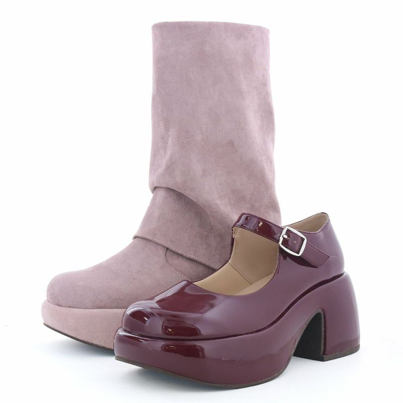 人気のストラップパンプスは商品説明のリンクから！