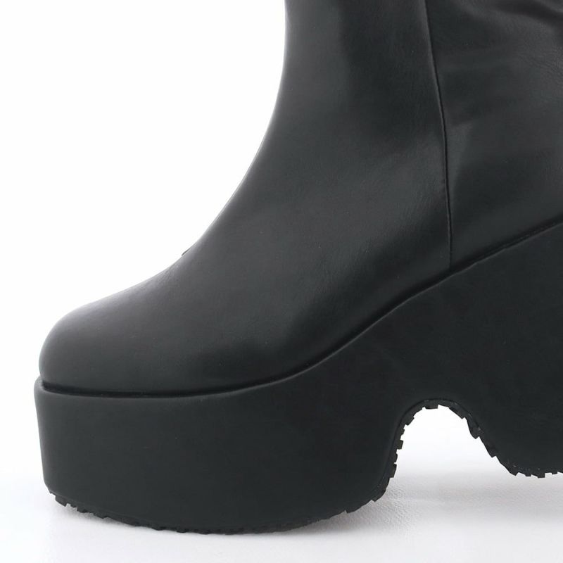 前底の厚さ：約5.5cm