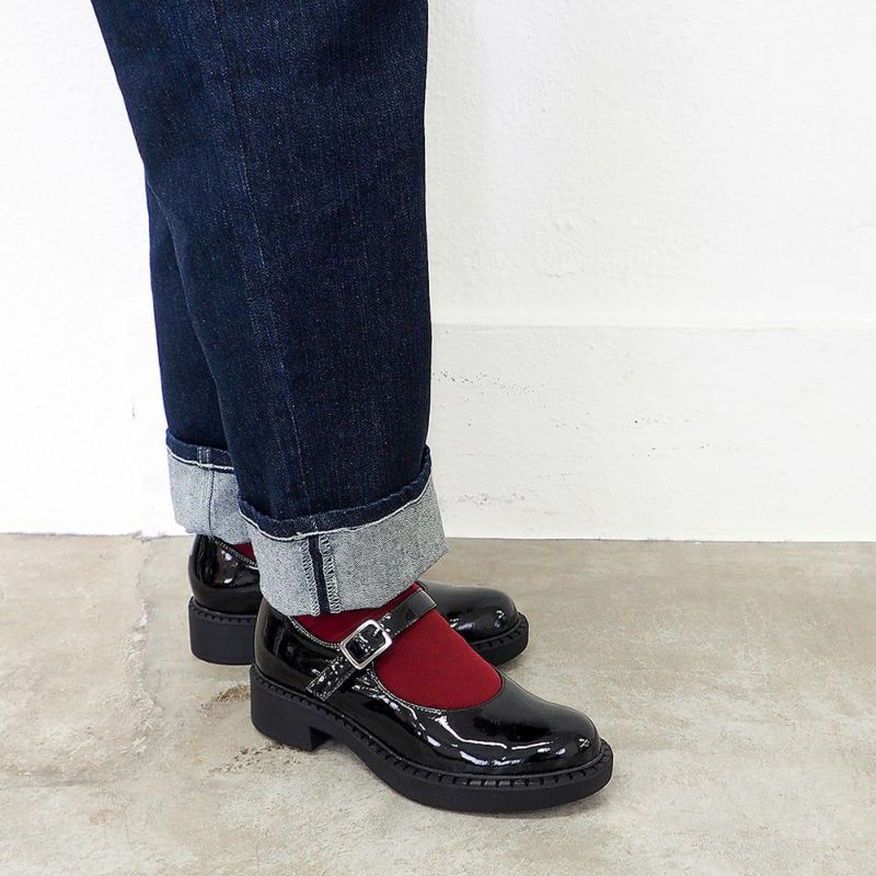 ブラックエナメル