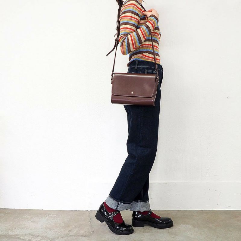 ブラックエナメル