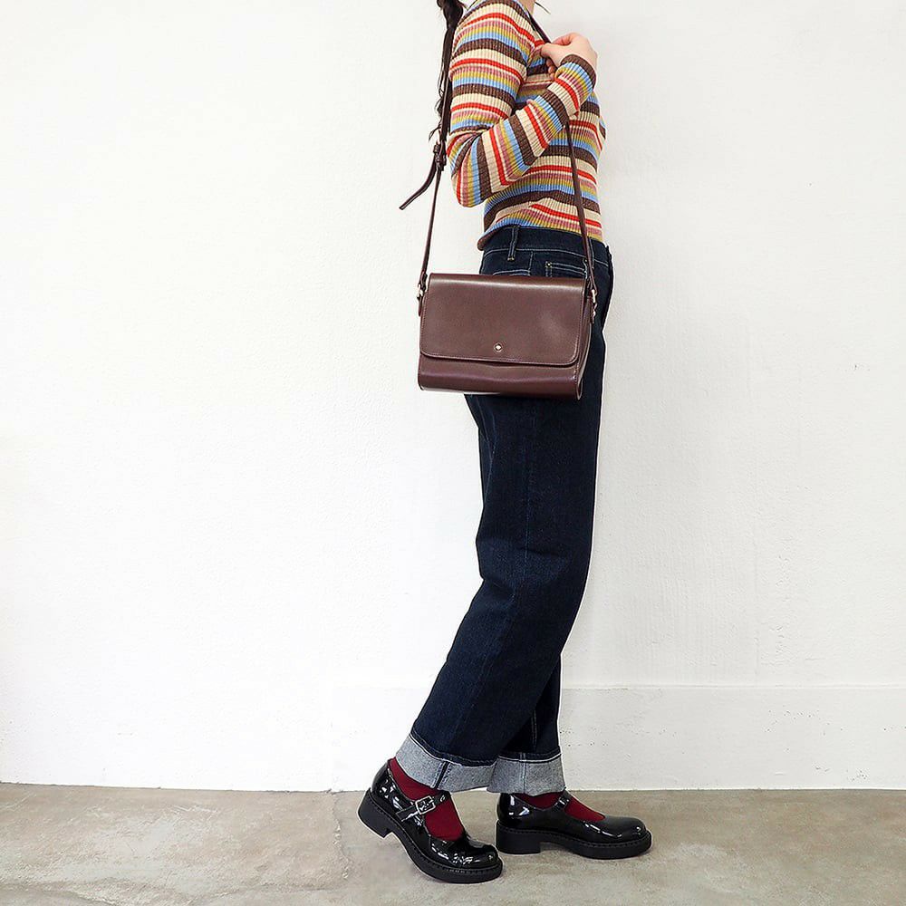 ブラックエナメル