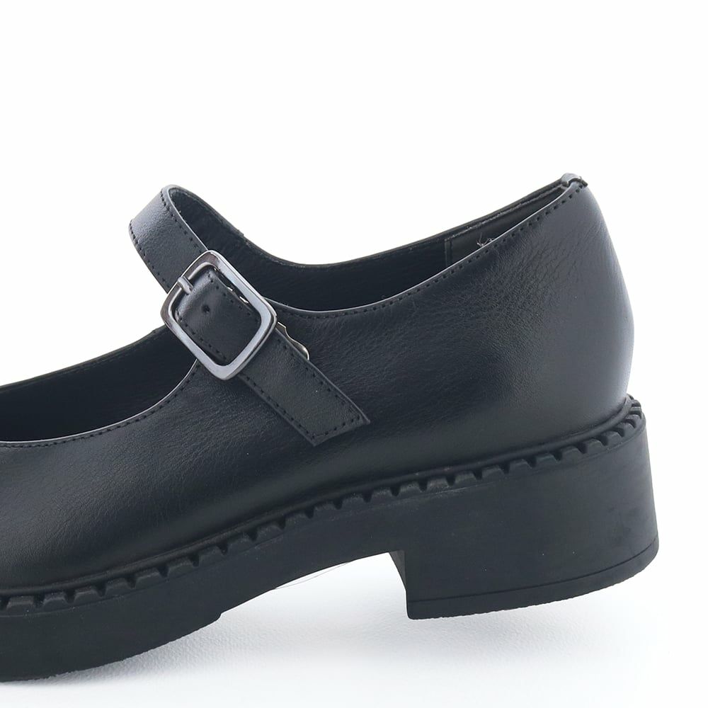 ヒールの高さ：約4.0cm