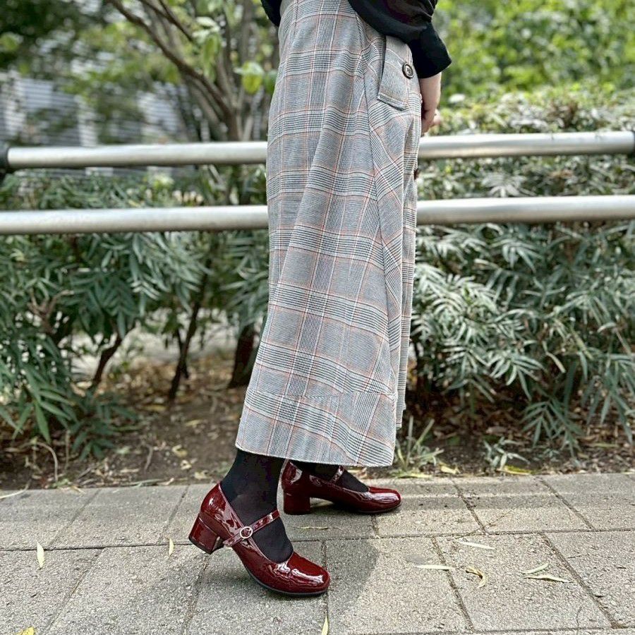 スタッフ着用：レッド