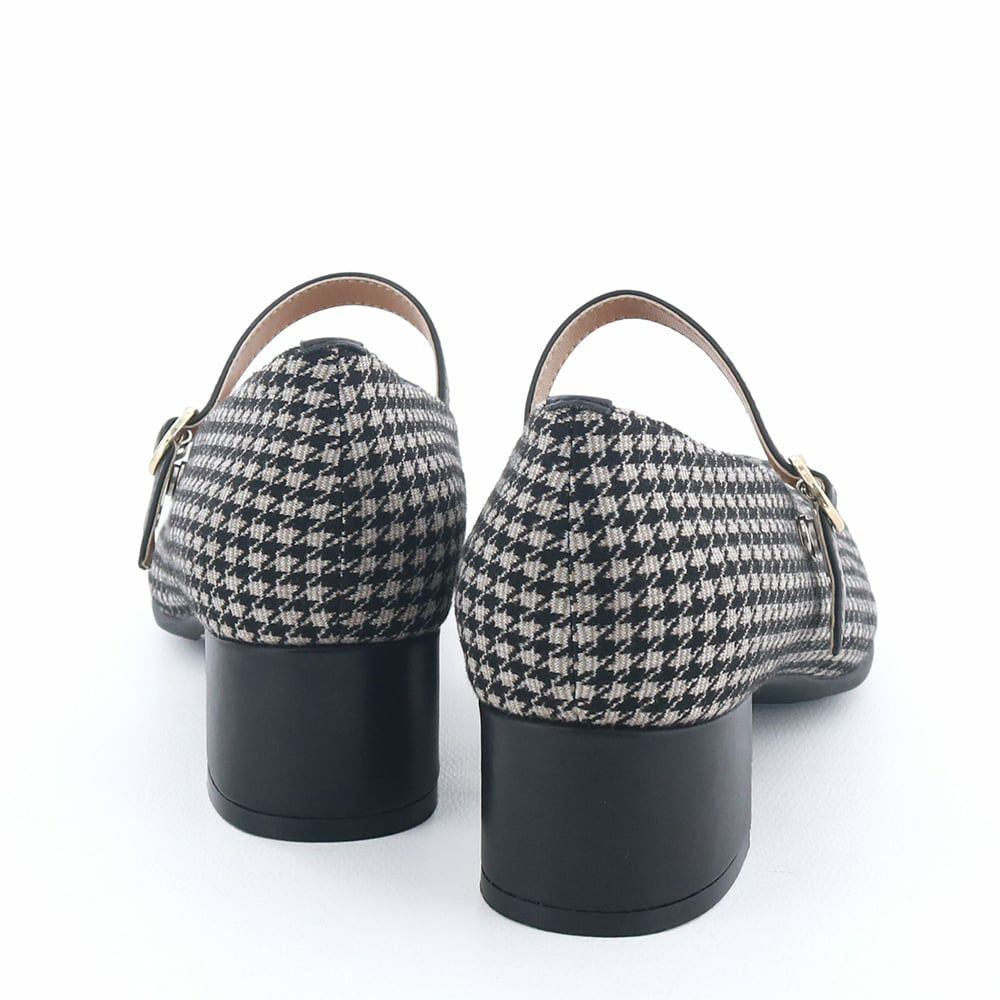 "毎日履きたい"をコンセプトにデザインしました