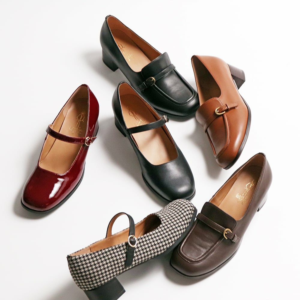 あしながおじさんの毎日履きたいパンプス。モカデザインもあります