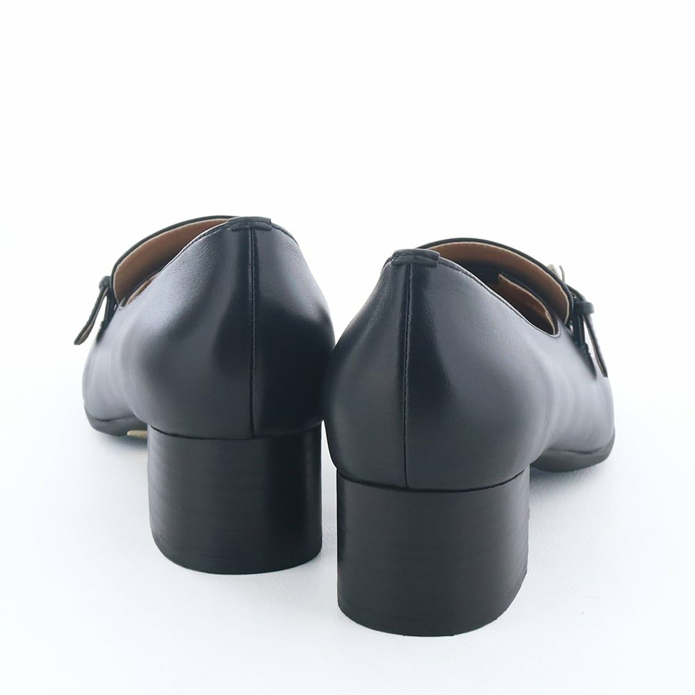 "毎日履きたい"をコンセプトにデザインした一足