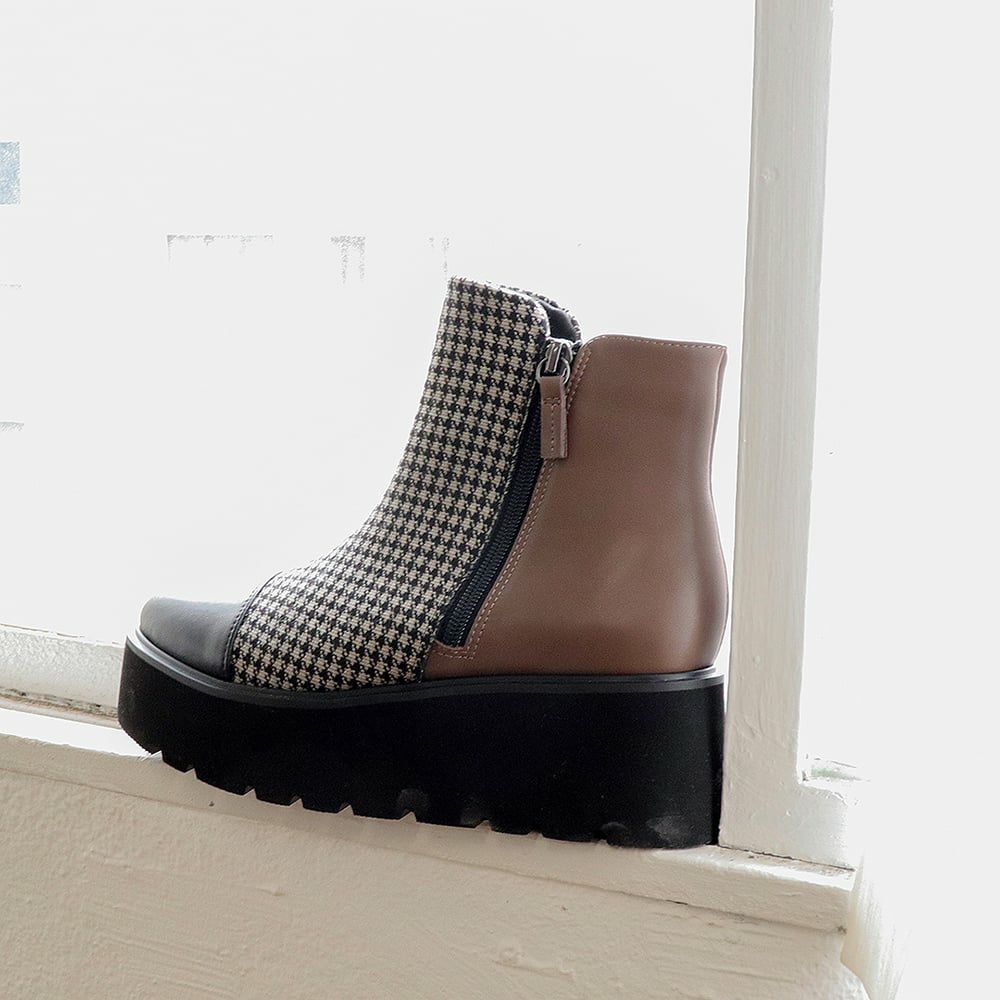 グレージュコンビ