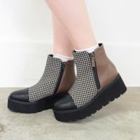 グレージュコンビ