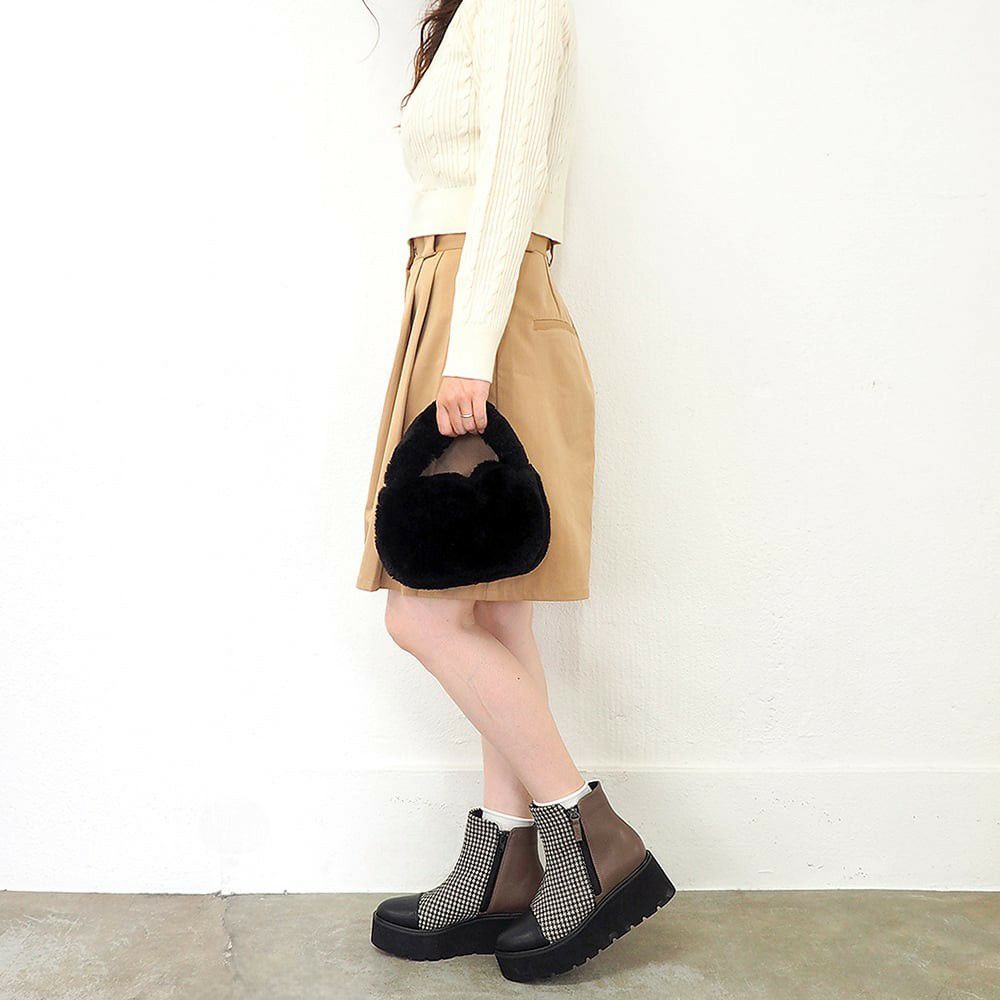 グレージュコンビ