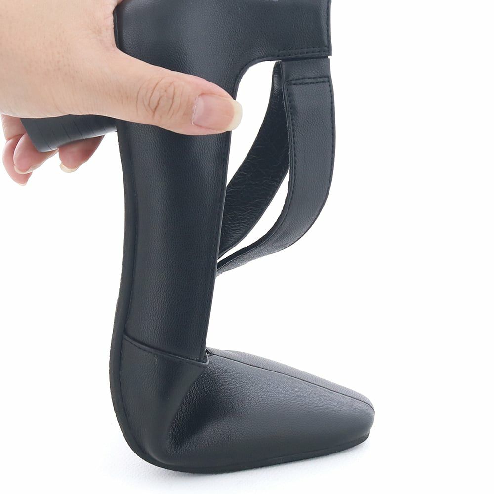 ソールの返りがよいのも歩きやすさのポイント