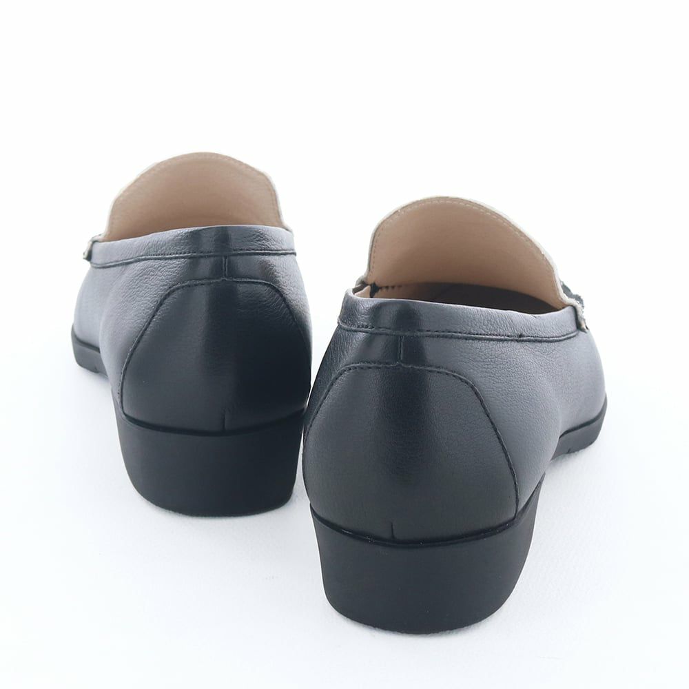 さっと履いて出かけられる気軽さも魅力です