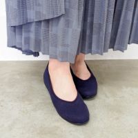 ネイビー