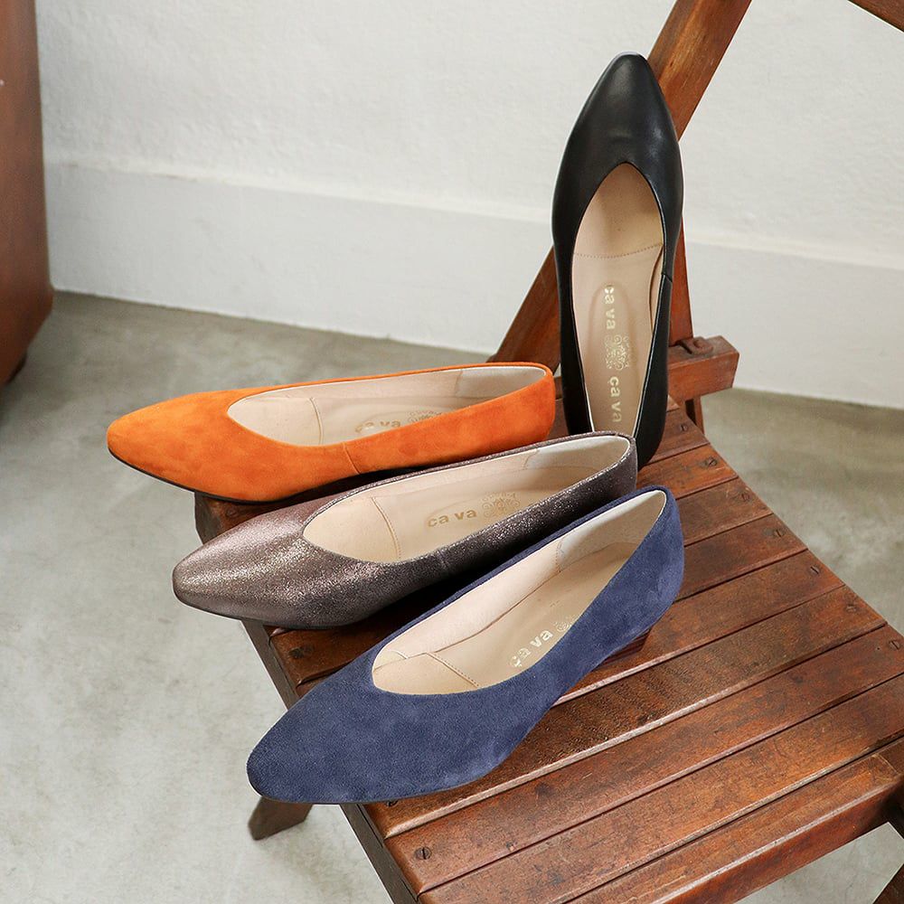 ポインテッドフラットパンプス