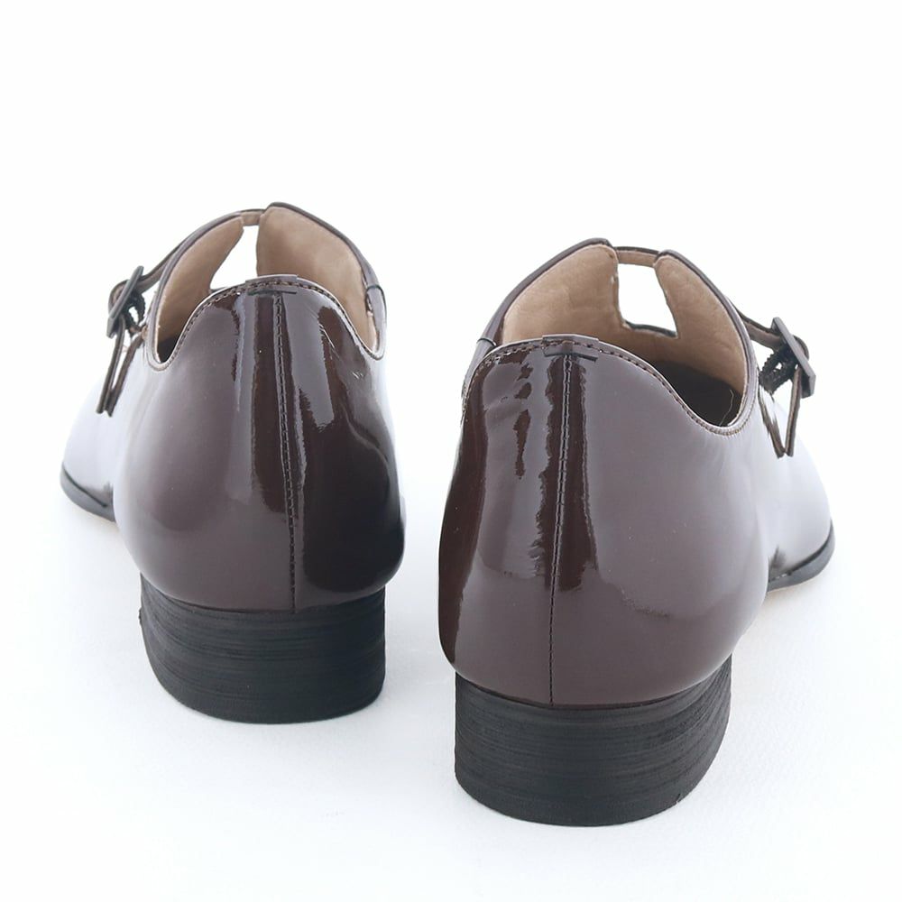 フォーマルにも日常にもなじむ万能なデザイン