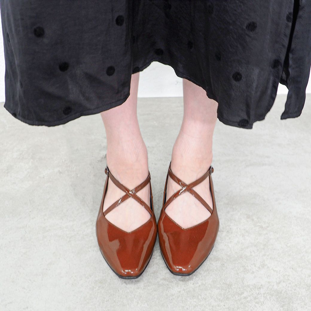 マロンブラウン