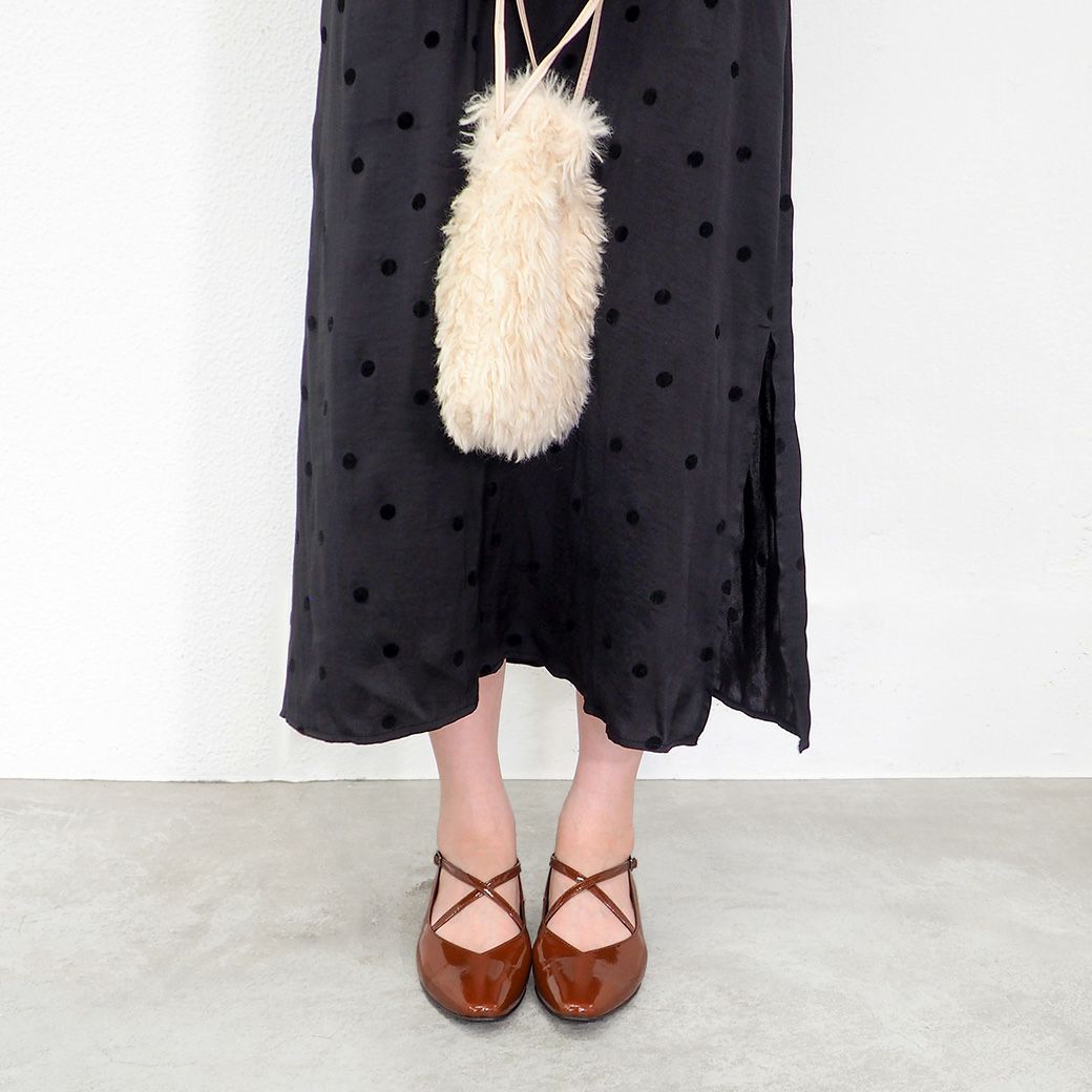 マロンブラウン