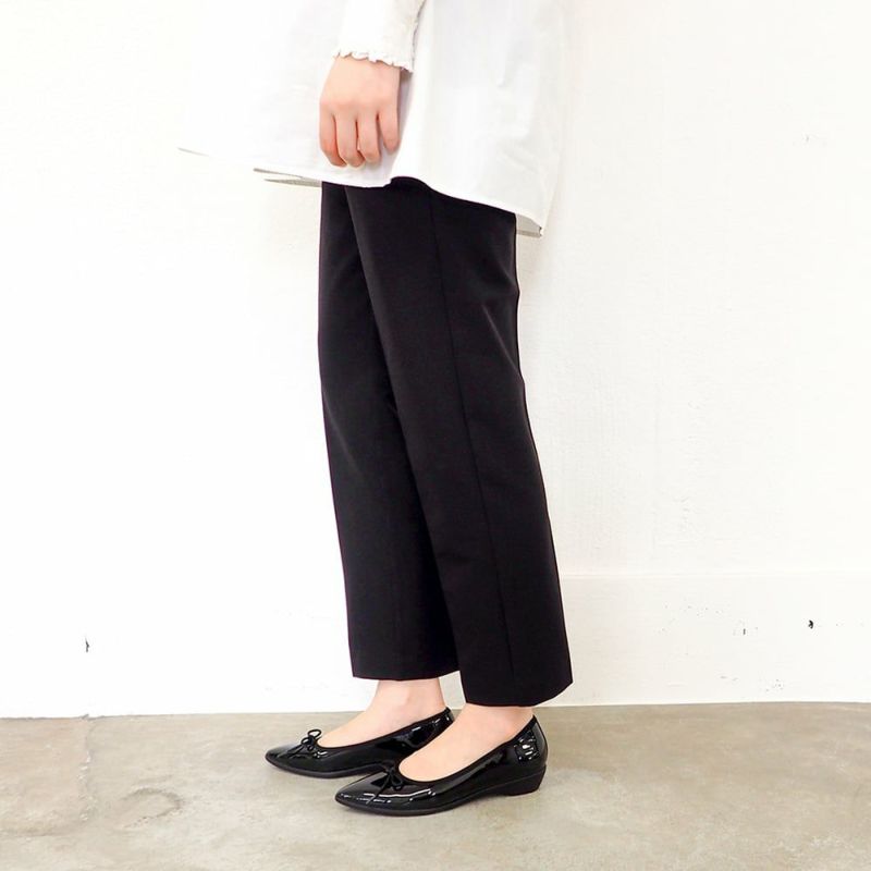 ブラックエナメル