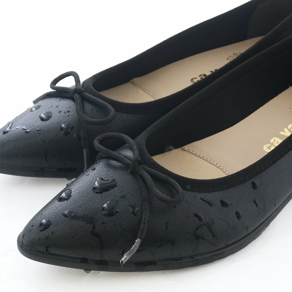 天候を気にせず履ける晴雨兼用アイテムです