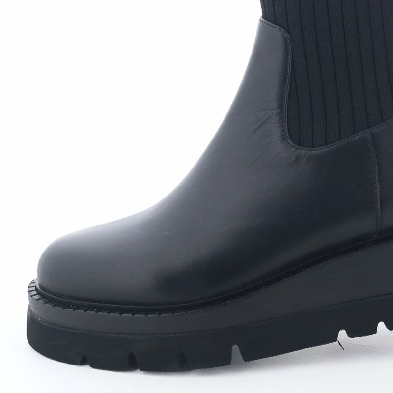 前底の厚さ：約4.5cm