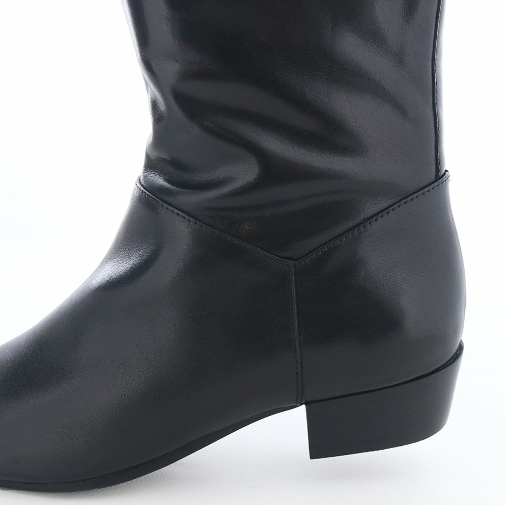 ヒールの高さ：約3.0cm