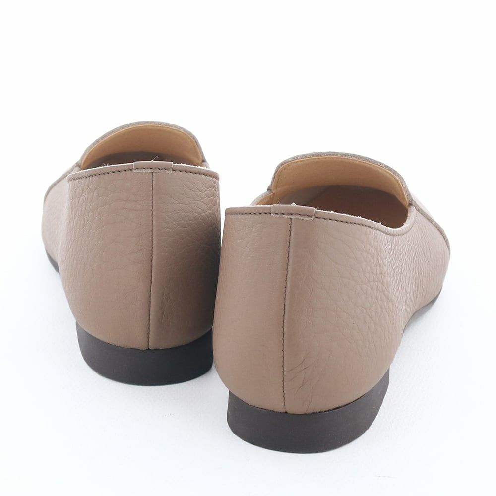 ENあしながおじさんらしい、やわらかな履き心地は健在