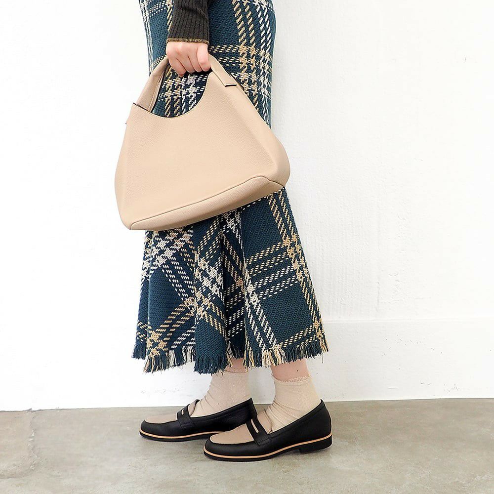 グレージュコンビ