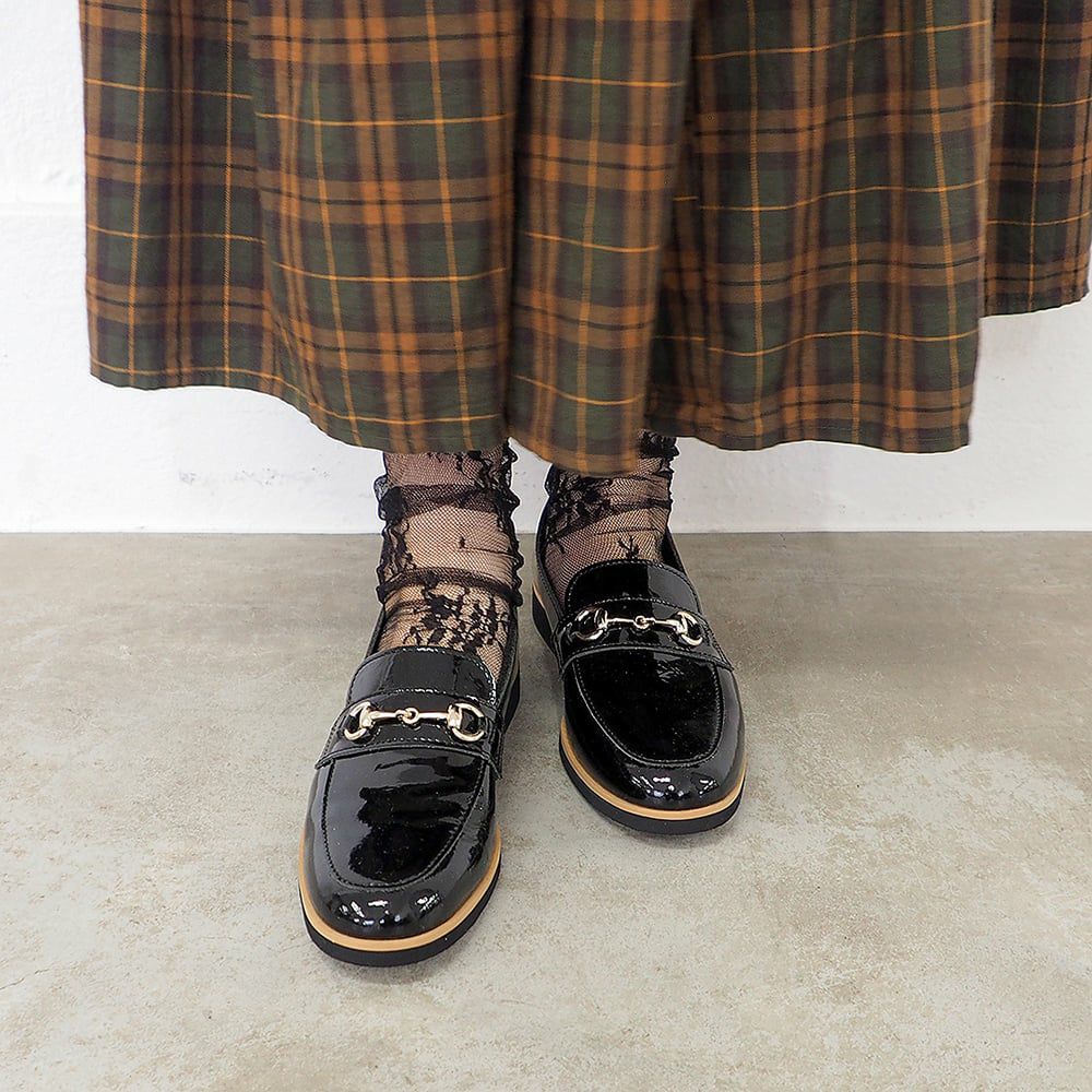 ブラックエナメル