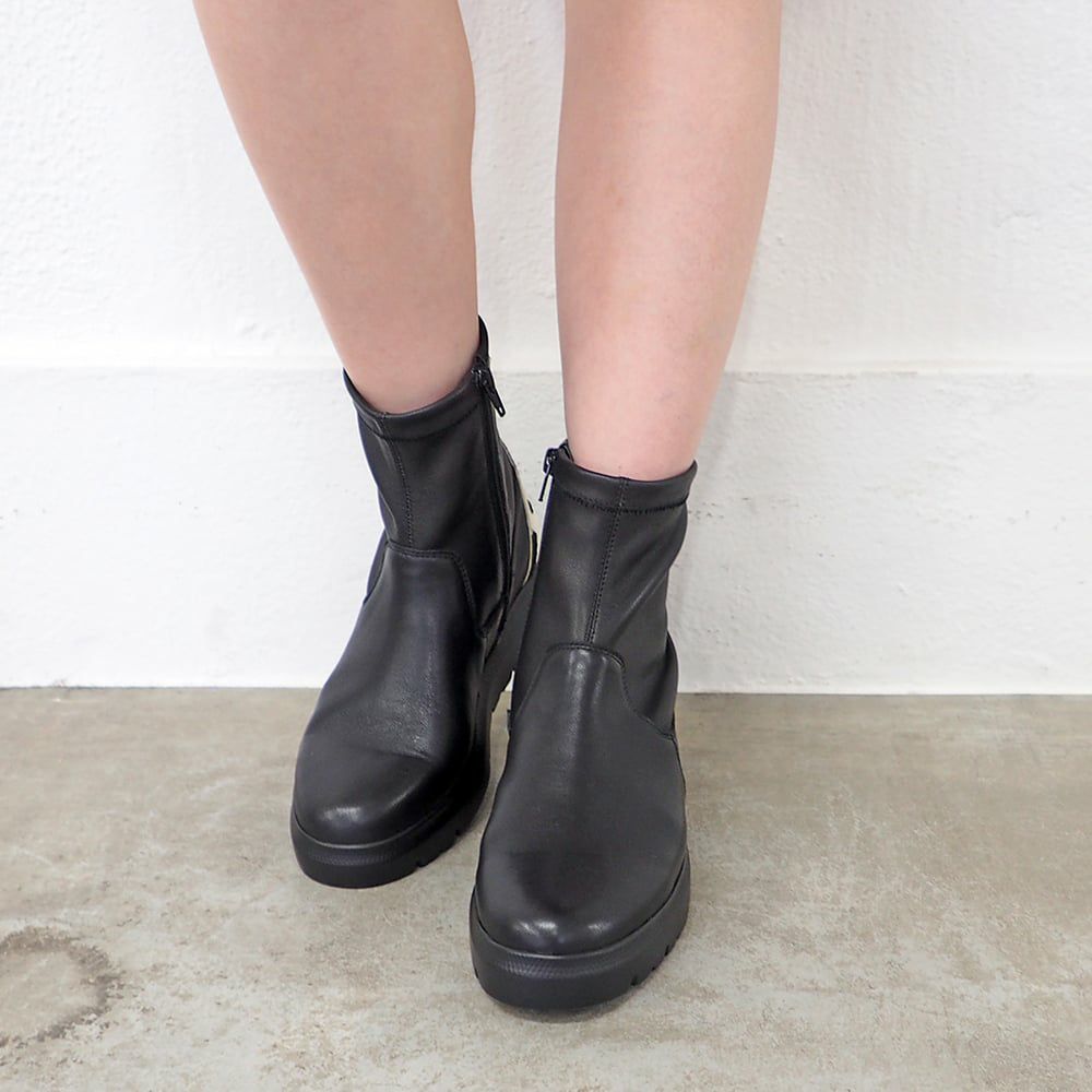 ブラックコンビ