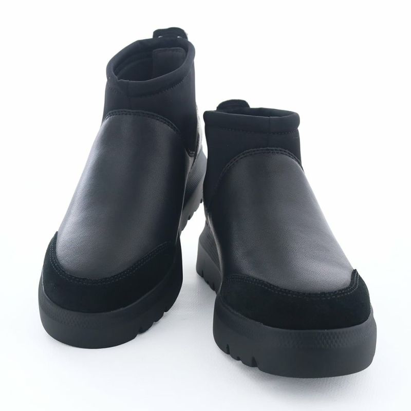 緻密に設計された丈バランスでパンツにもスカートにも似合う一足