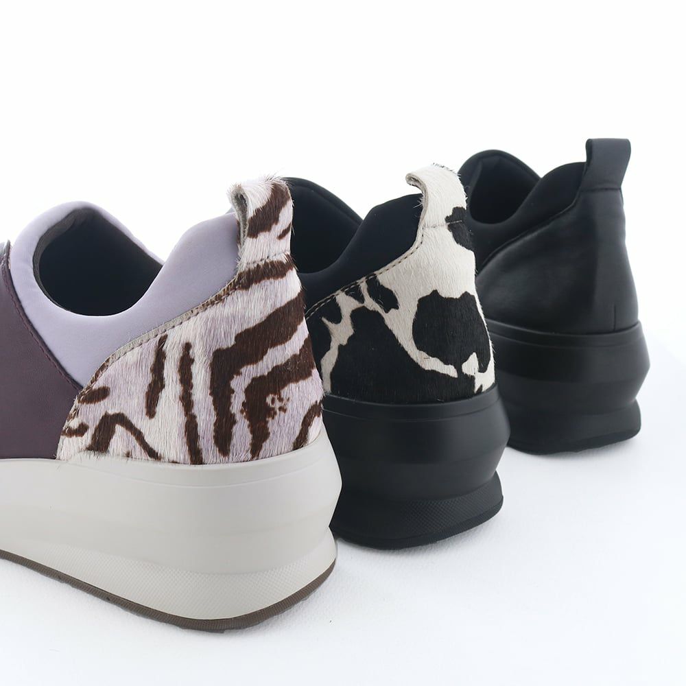 カラーによって異なる雰囲気。後姿もぬかりなく