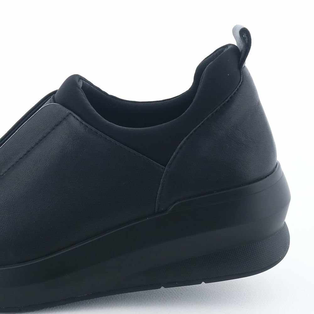 ヒールの高さ：約6.0cm