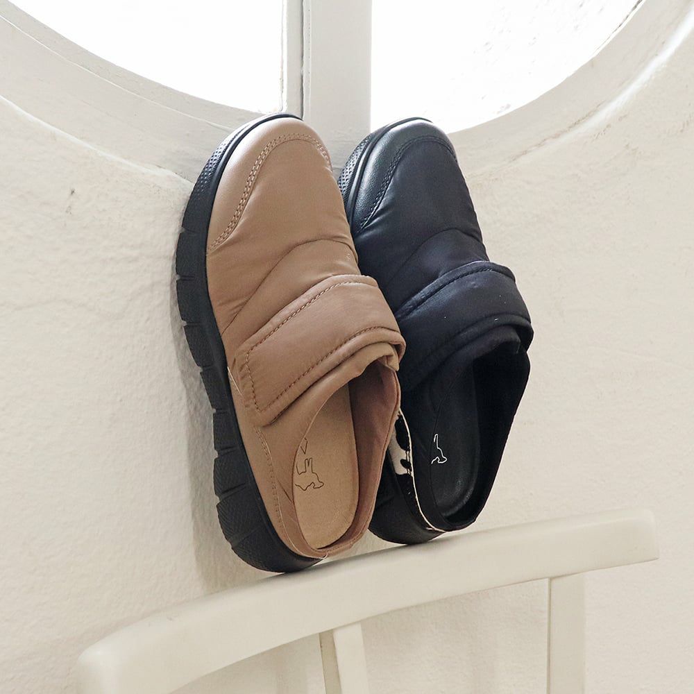 撥水｜バックレススニーカー