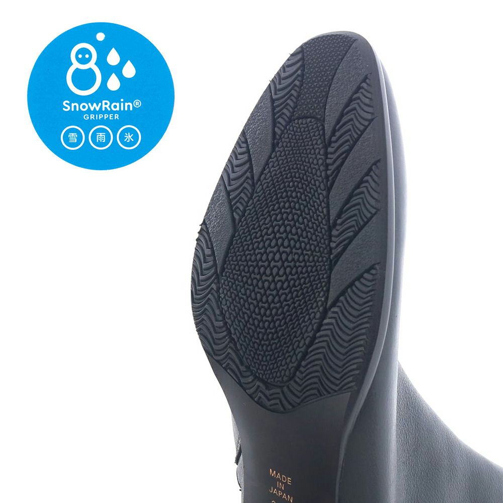 ソールは雨・雪・氷に強いSnowRain&#174; GRIPPERを使用