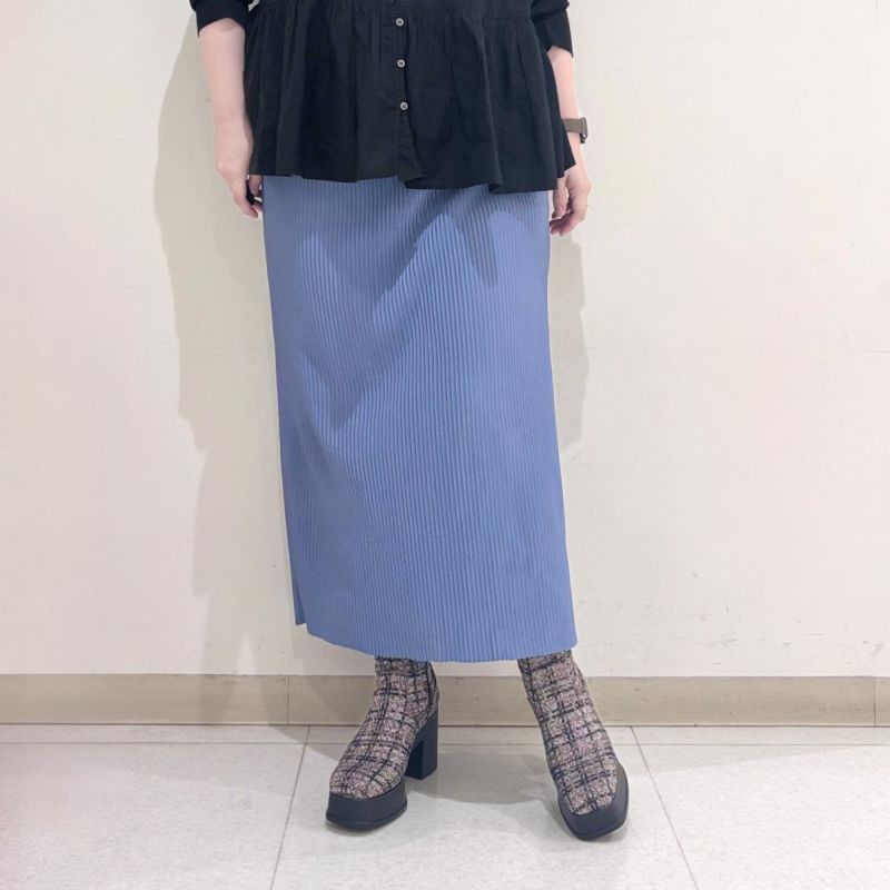 スタッフ着用：マルチ