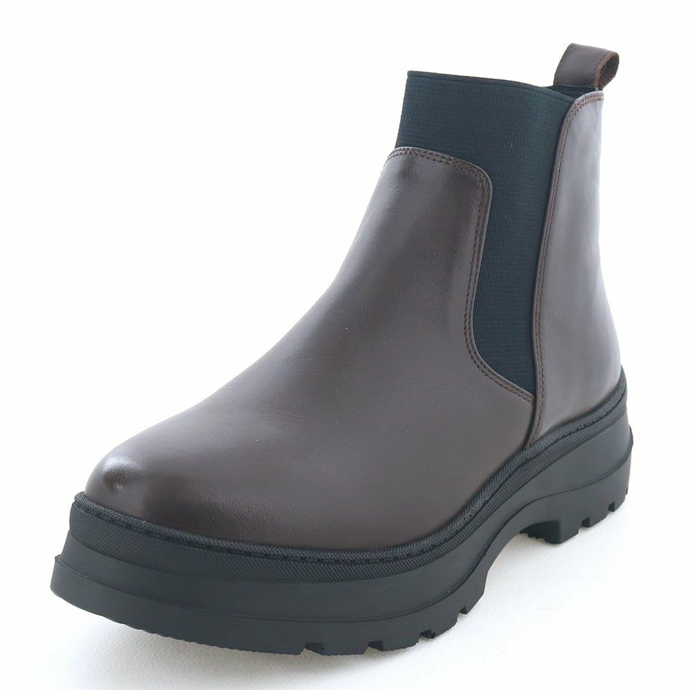 ダークブラウン